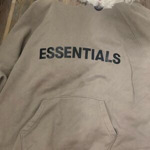 Essential hoodie